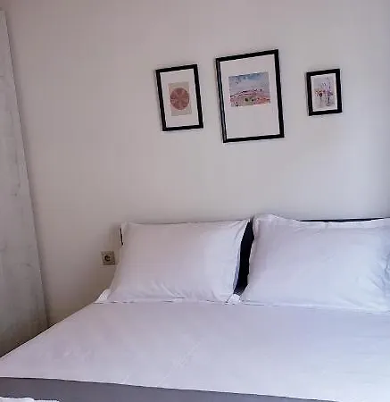 Michalis, 2-bedroom In Apartamento